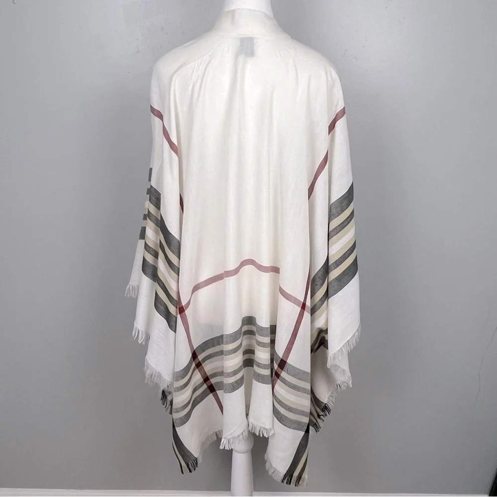 Fraas ivory plaid open front kimono shawl wrap with fringe trim, OS.